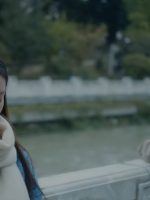 Ánh Sáng Trong Khoảnh Khắc